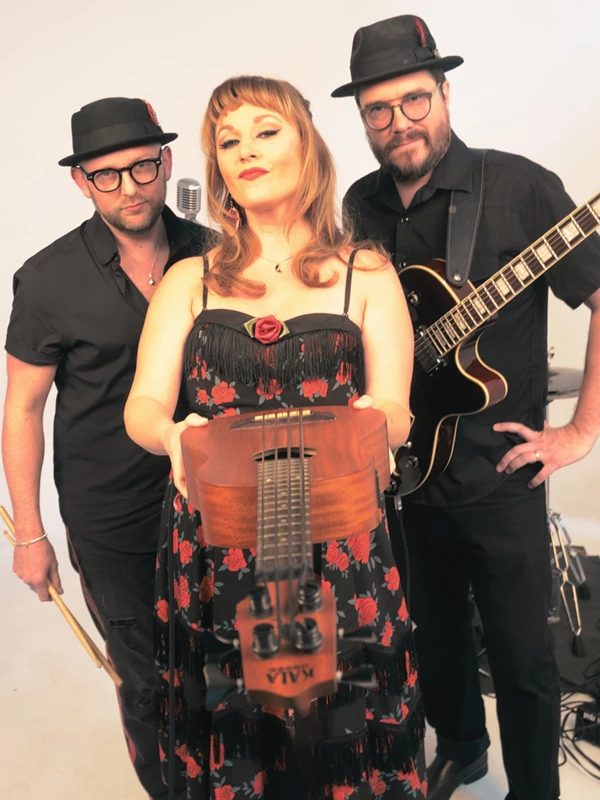 Kate Voss and the Hot Sauce
